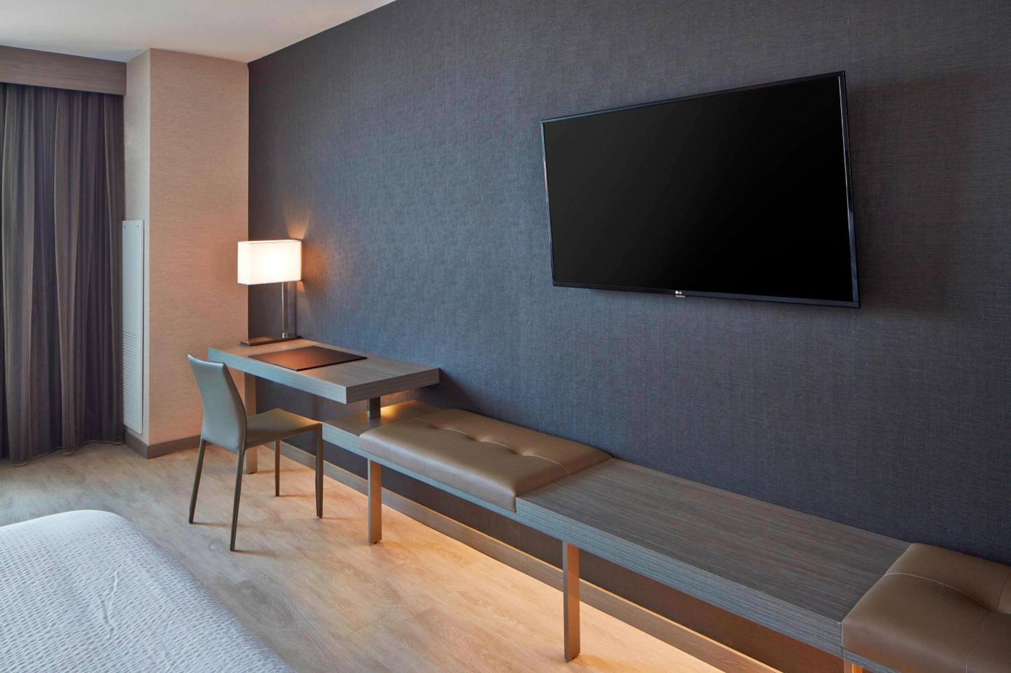 Ac Hotel By Marriott Des Moines East Village מראה חיצוני תמונה