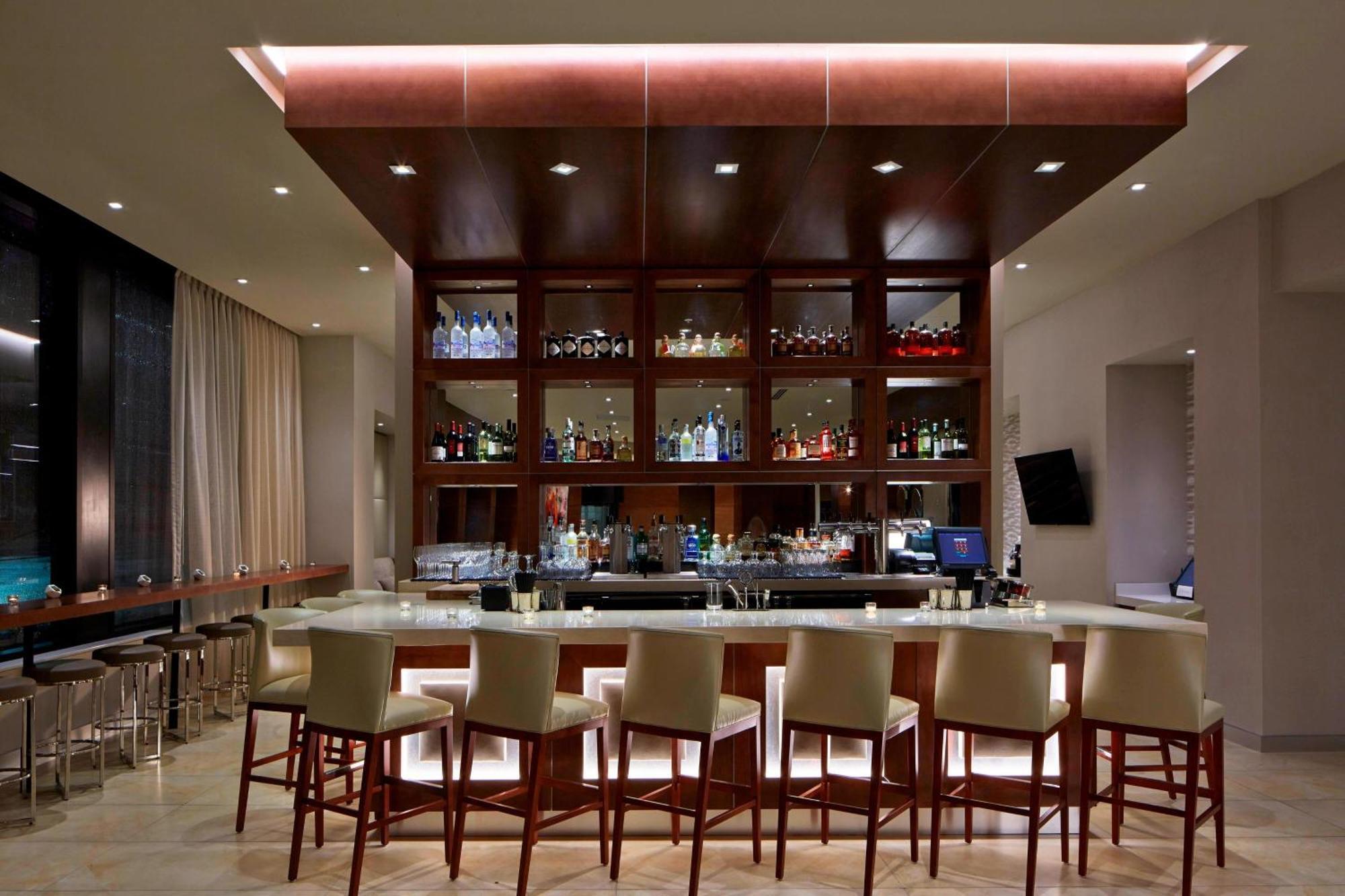 Ac Hotel By Marriott Des Moines East Village מראה חיצוני תמונה