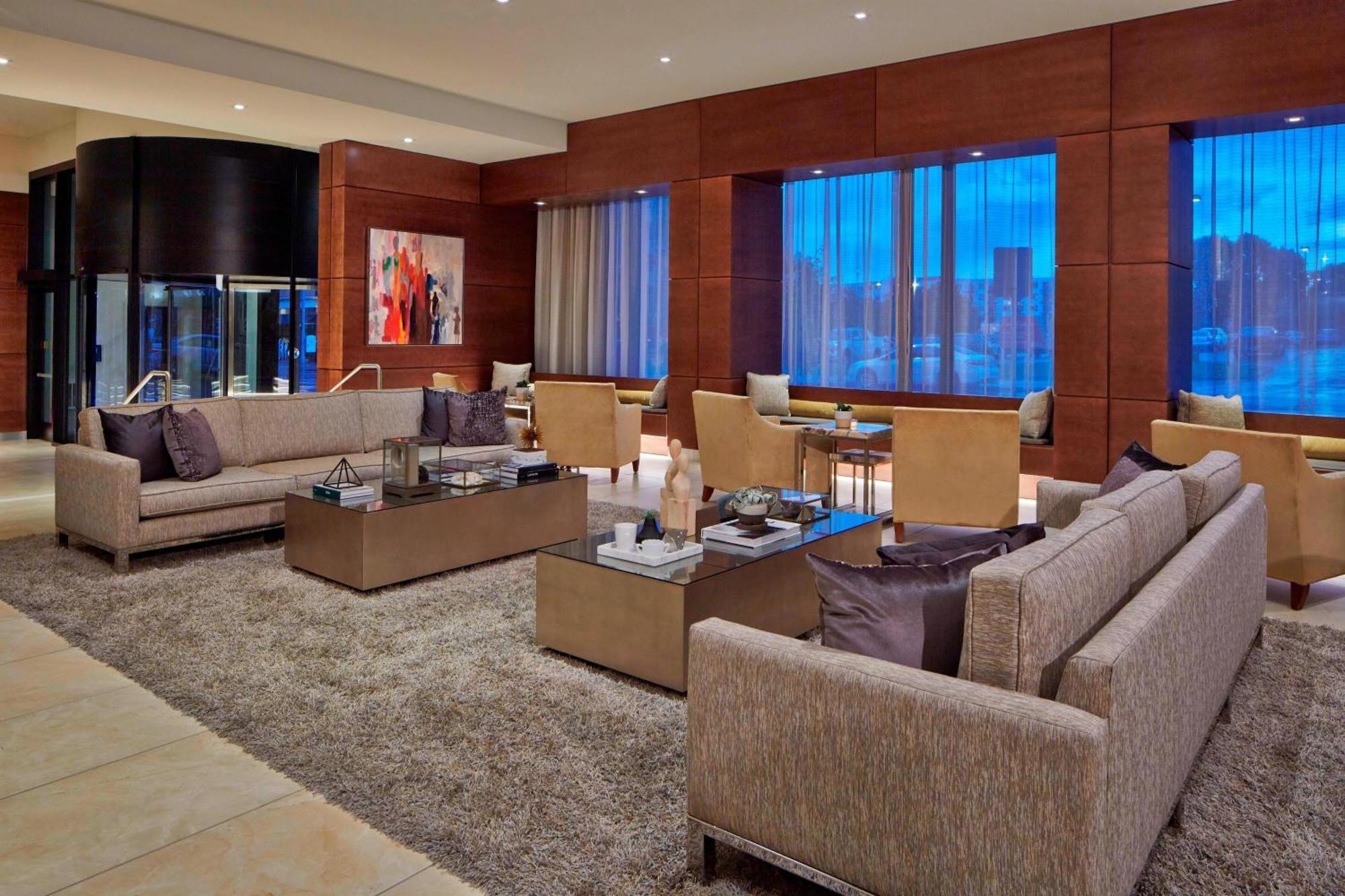 Ac Hotel By Marriott Des Moines East Village מראה חיצוני תמונה