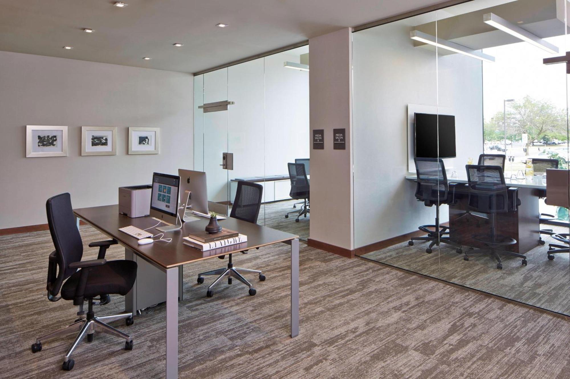 Ac Hotel By Marriott Des Moines East Village מראה חיצוני תמונה
